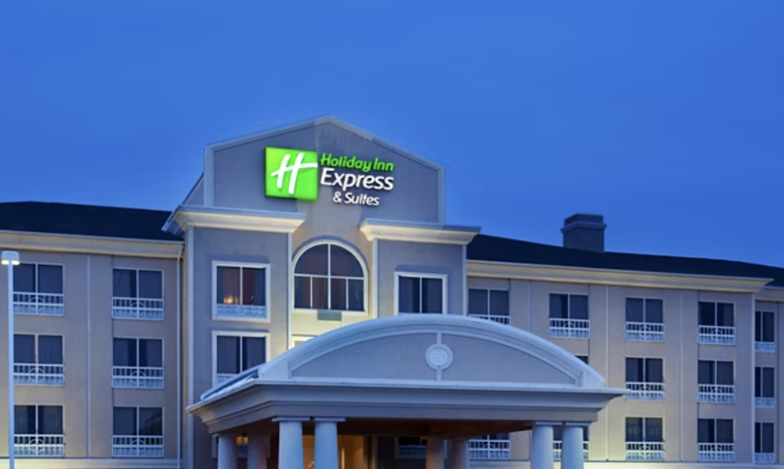 Holiday Inn Express Loves Park